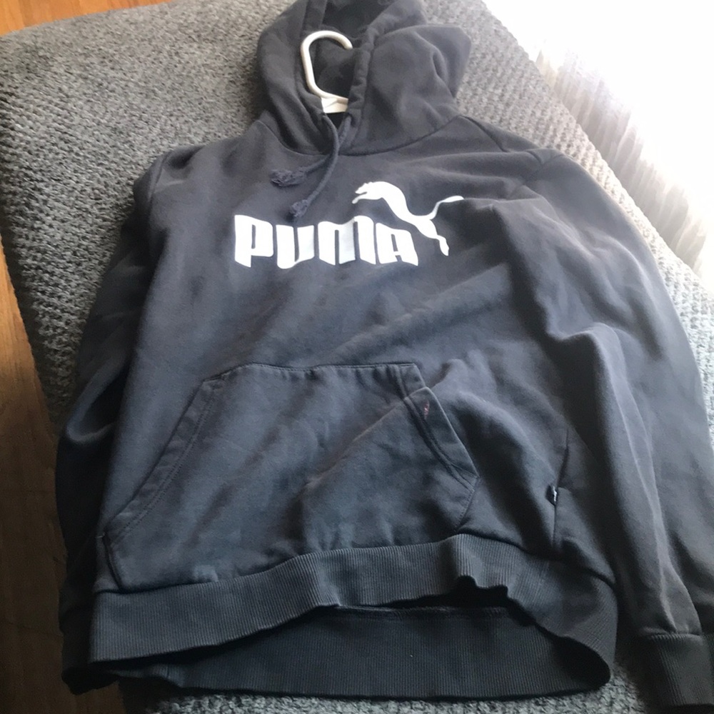 Puma sweat shirt